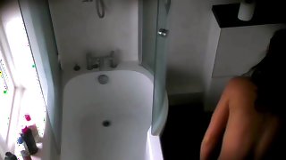 Sexy Shower Spy